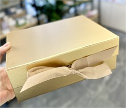Премиум- коробка золотая, с магнитной застёжкой, 22*16,5*8,8 RNXgiVgjgj6cbcC2tRHL62 - фото 19872