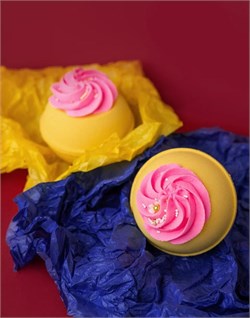 DUSHA Бомба-чаша для ванны "Лимонные меренги",жёлтая с наполнением из розовой пены, 320г GQFjcq2IjMOOFRRiUGAD40