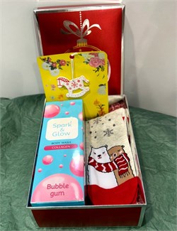 НГ бокс Забота (мусс д/душа, ткан.маска, игрушка,носки) qbSlUaubhUz9wrUuf0uSt2