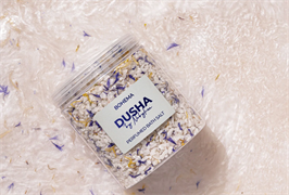 DUSHA Соль морская с шиммером и цветами для ванны 